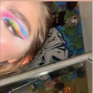 Meet your Posher, Brenda